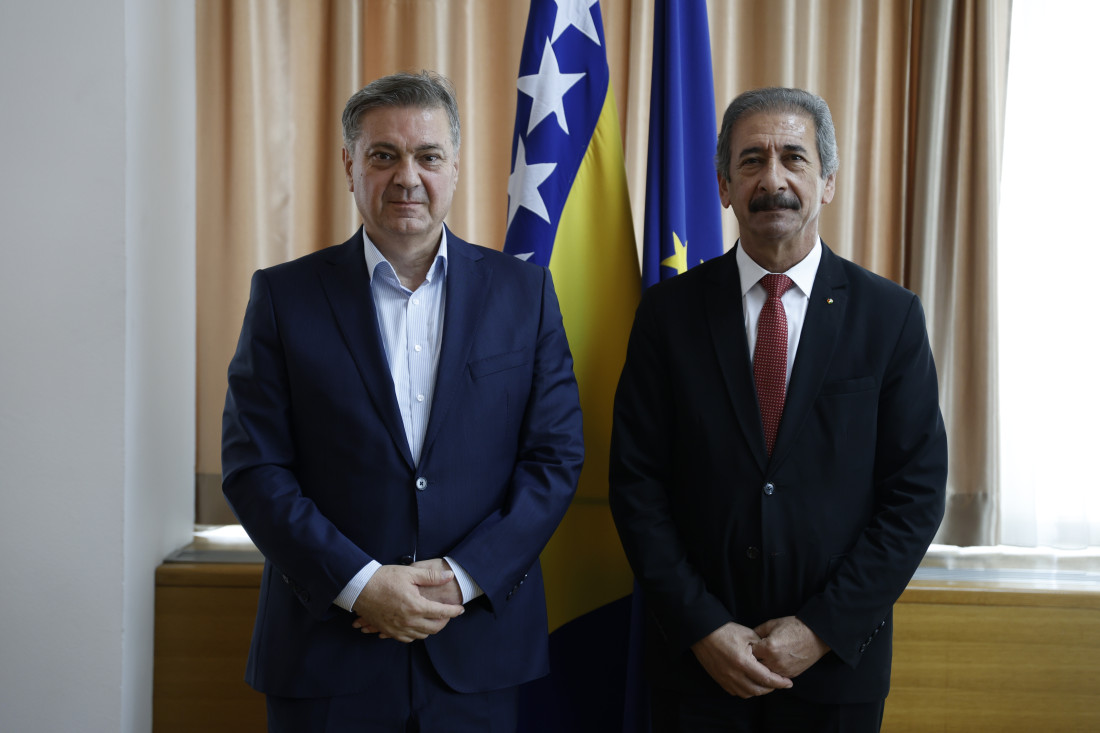 Predsjedavajući Predstavničkog doma PSBiH dr. Denis Zvizdić sastao se sa ambasadorom Države Palestine u BiH