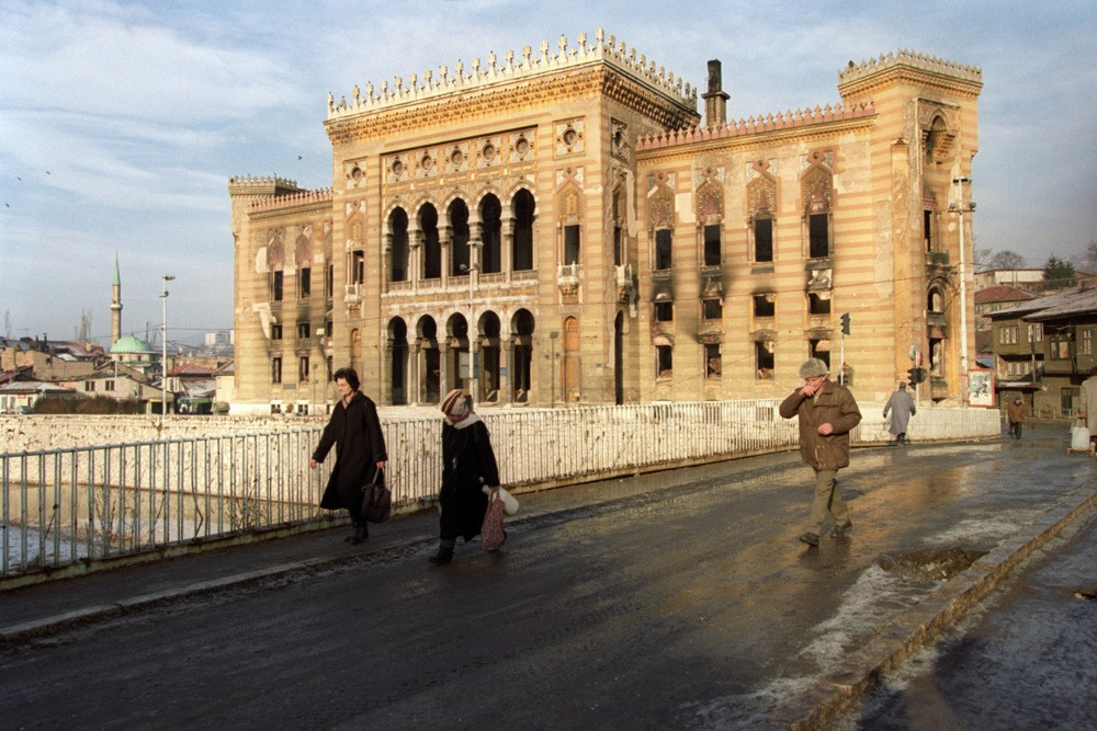 Promovisana knjiga 'U Sarajevu je bila ljubav' ratnog dopisnika Rive