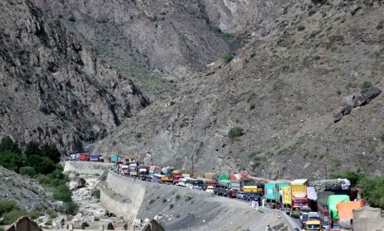 U dvije saobraćajne nesreće u Afganistanu poginulo 20 ljudi