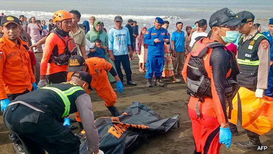 Najmanje četvero mrtvih, 38 nestalih nakon potonuća broda u Indoneziji