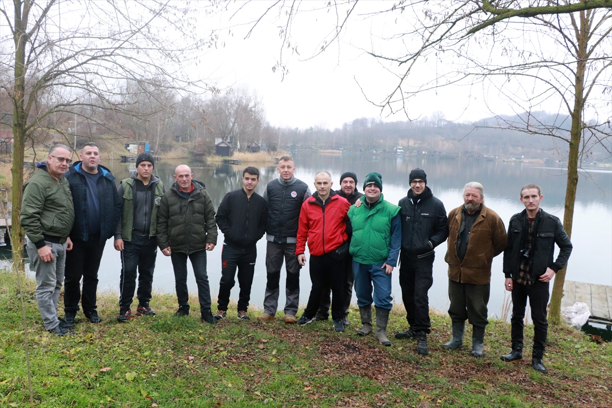 Akcija Eko-ronilačke grupe invalida: Obavljeno poribljavanje jezera Kop u Šićkom Brodu