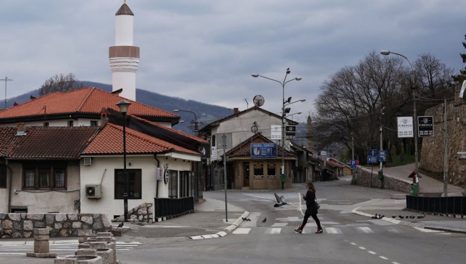 Naoružane osobe zauzele gradilište Islamskog centra u Novom Pazaru