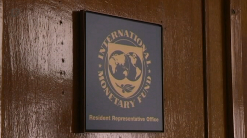 MMF: Tri neriješena pitanja