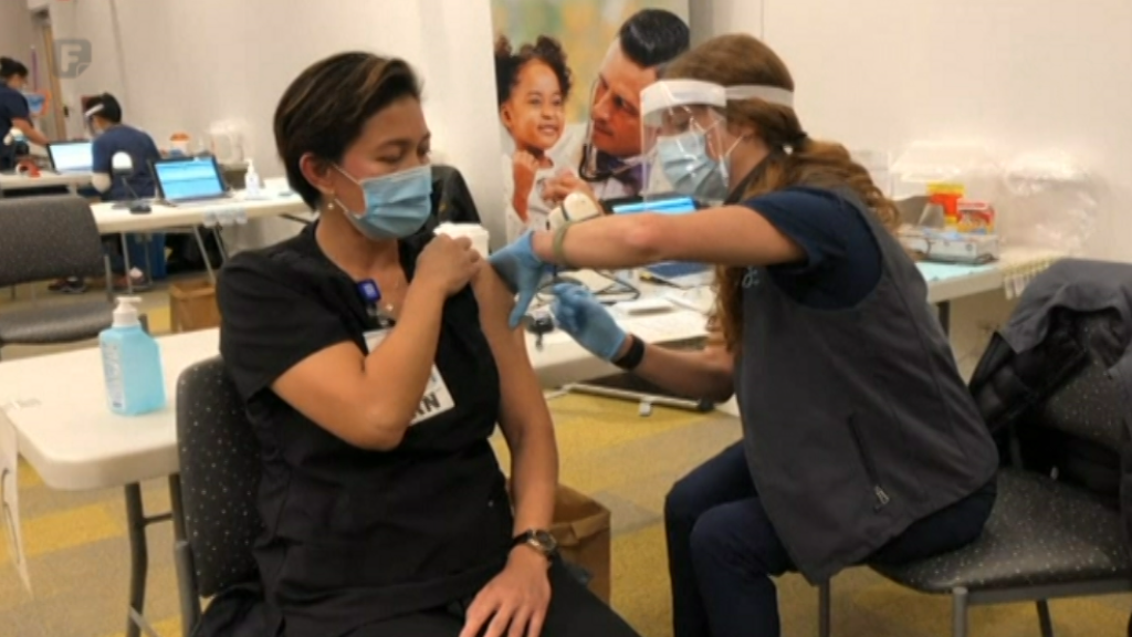 Hancock: Novi soj koronavirusa ‘van kontrole’