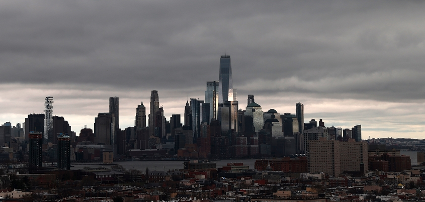 Zbog oluje 100.000 ljudi u New Yorku bez električne energije