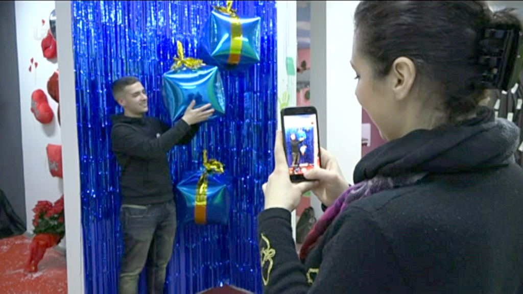 U Travniku otvoren prvi selfie muzej u BiH