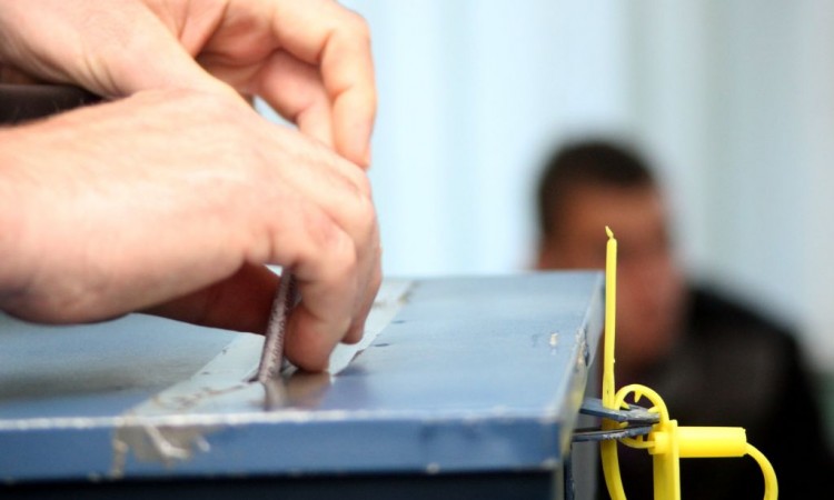 Kantonalni inspektori prate poštivanje epidemioloških mjera na biračkim mjestima