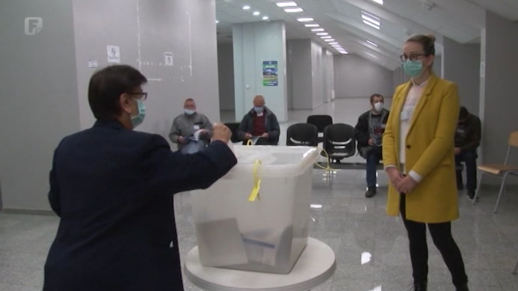 Do 15 h u Banjaluci izlaznost 39,27 posto