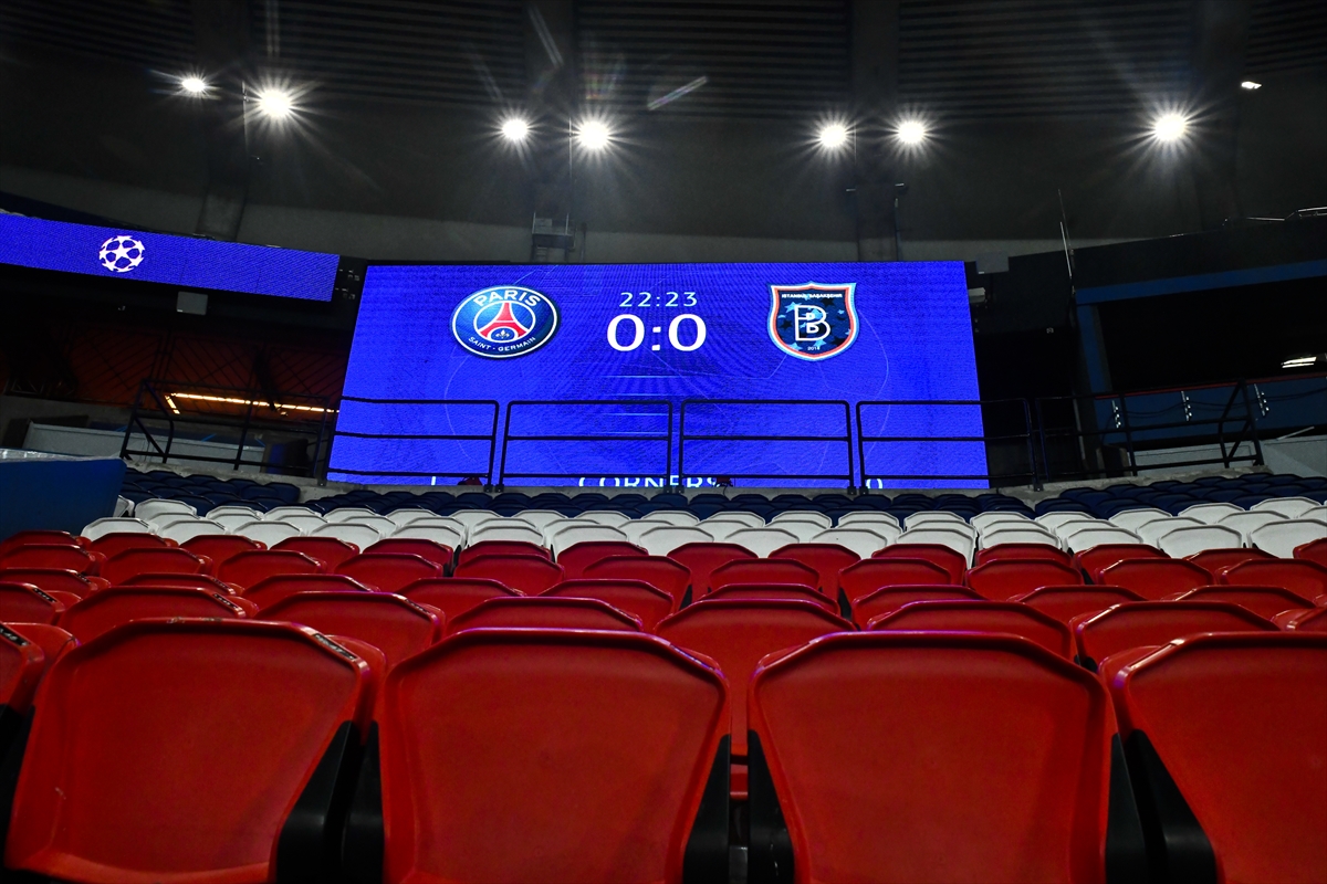 UEFA: Utakmica PSG-Basaksehir bit će nastavljena u srijedu od 18.55 sati