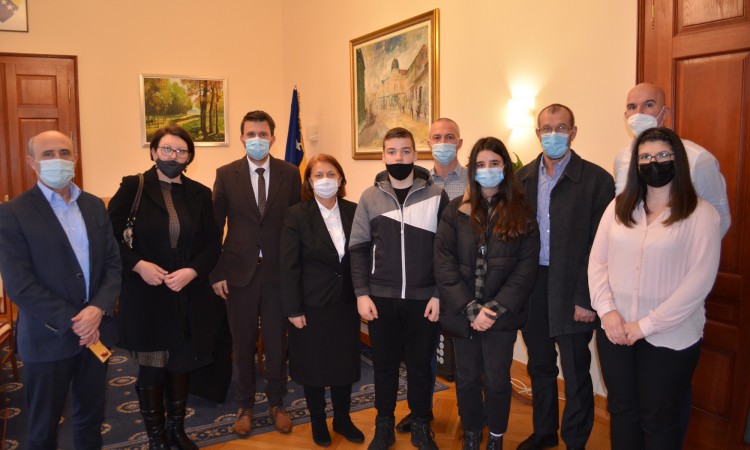 U Brčkom upriličen prijem za prosvjetne radnike, dobitnike prestižnih priznanja