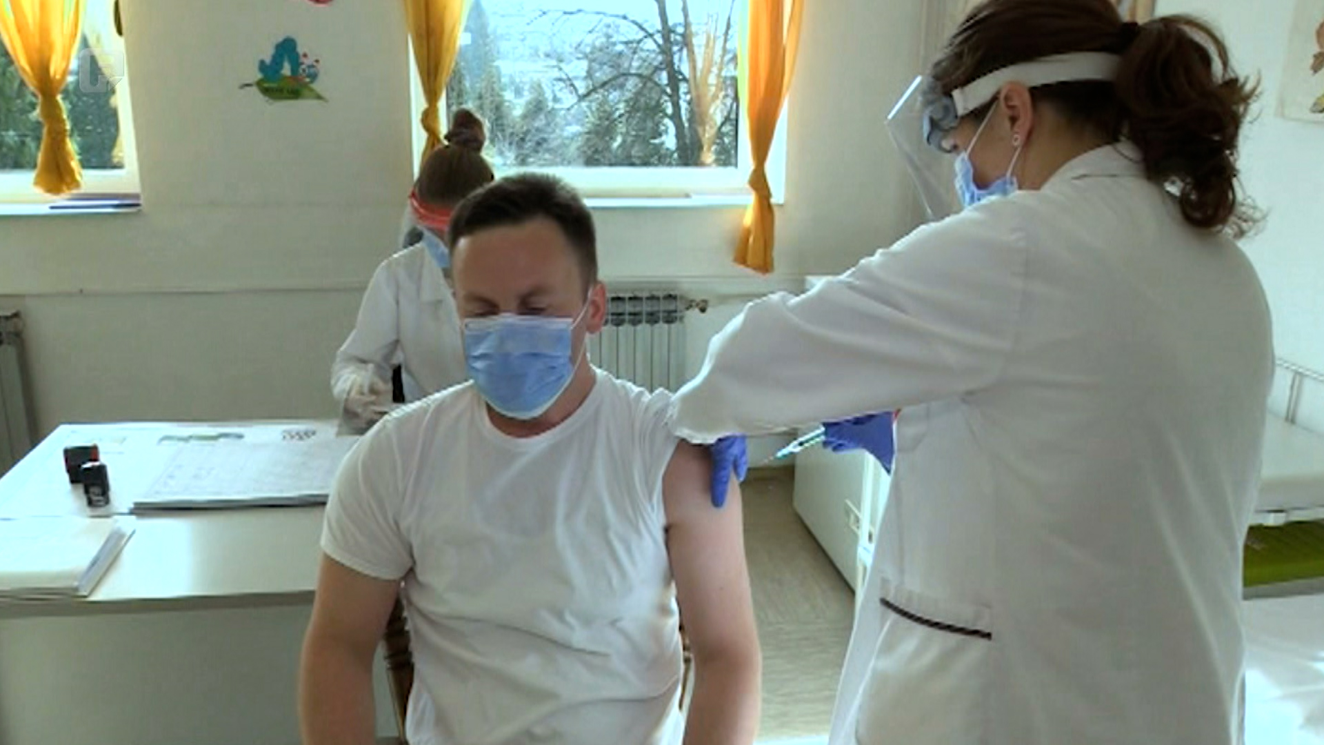 Većina prijavljenih zdravstvenih radnika u ZDK-u vakcinisana