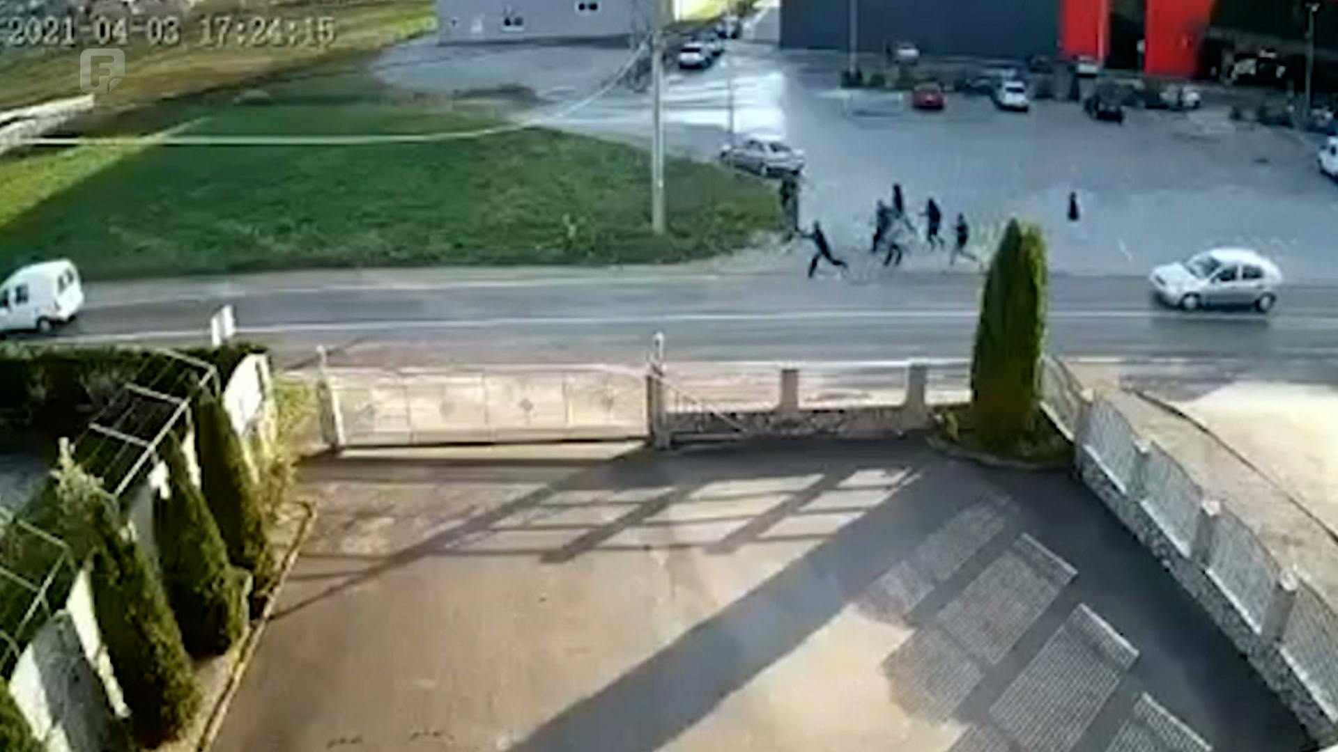 Novi sukob migranata u USK-u, osmogodišnjak iz Iraka teško ranjen