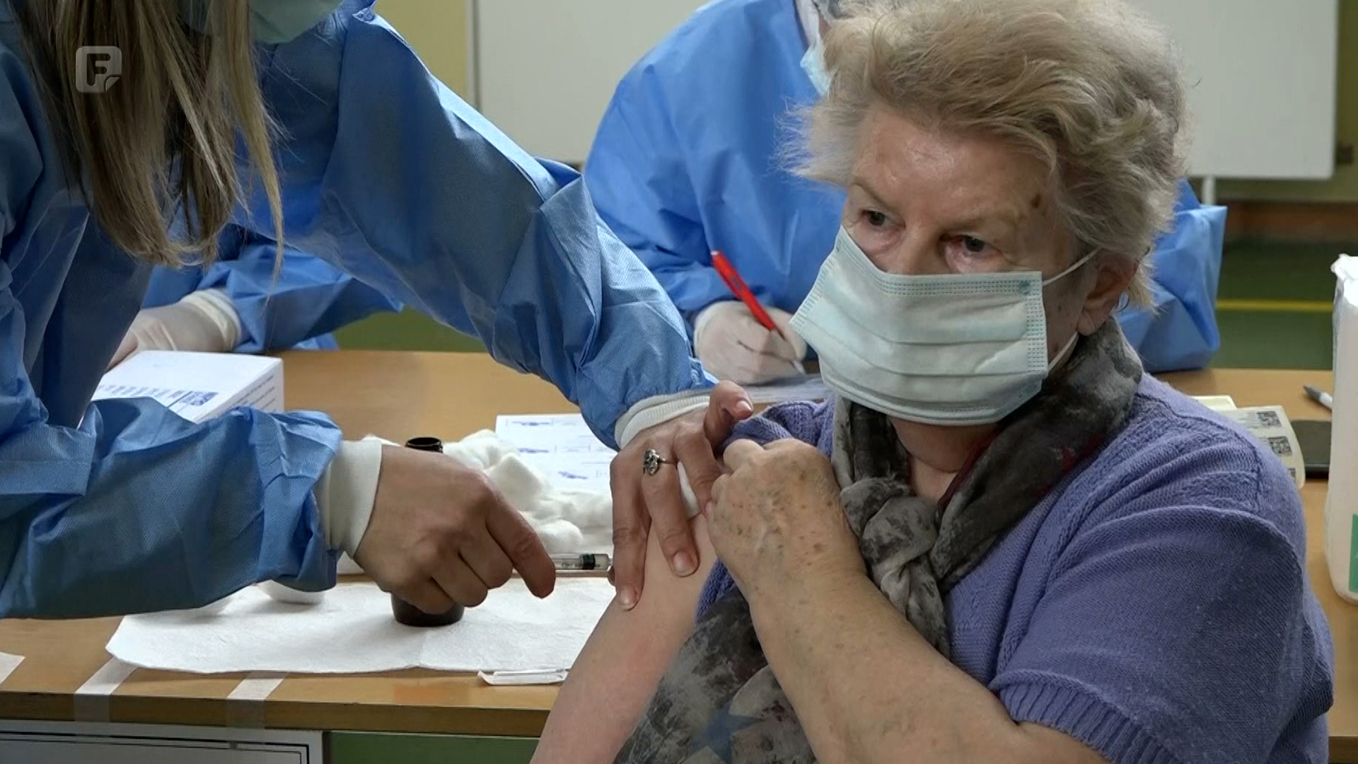 Niko ne zna kojom vakcinom se vrši imunizacija starijih u Travniku