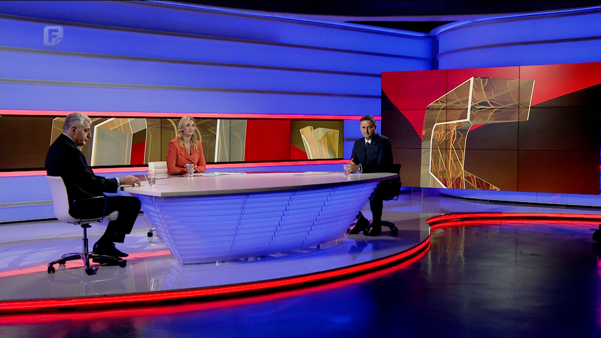 Plenum, 06.12.2021.