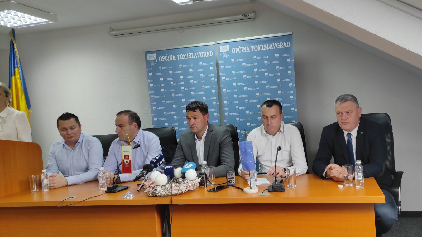 HEP bi Tomislavgradu i Livnu trebao plaćati 8,4 milijuna KM za Buško jezero