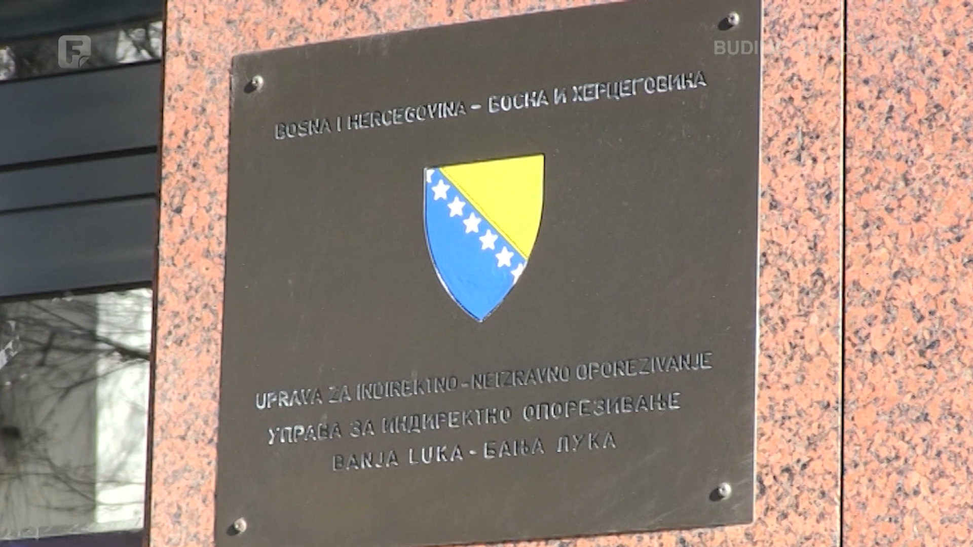 Krivične prijave i istrage glavne reference za napredovanje u službi UIO?