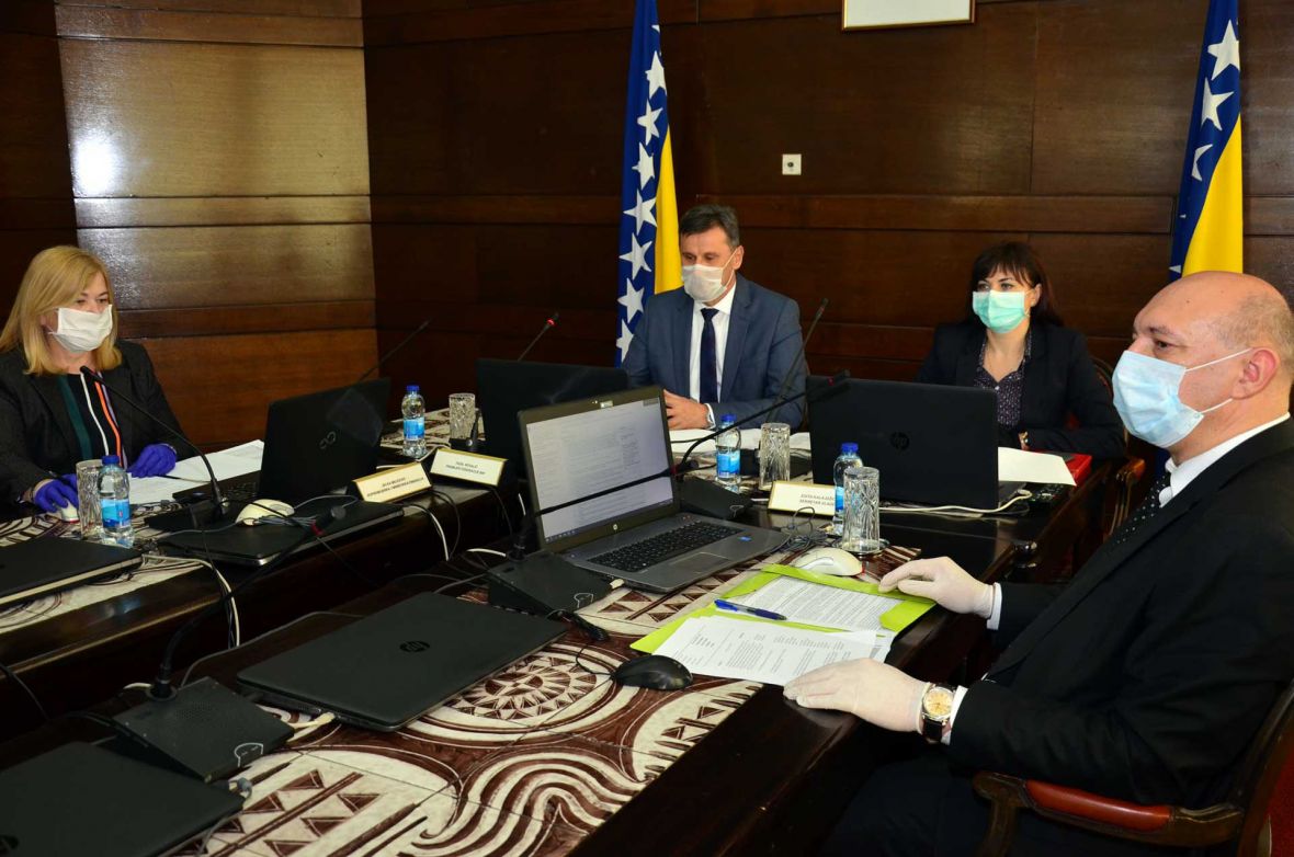 Neće biti novih zatvaranja zbog ekonomskih posljedica - saopćeno nakon sjednice Vlade FBiH
