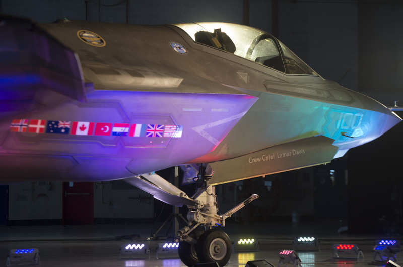 Pentagon suspendirao očekivano puštanje pune serijske proizvodnje aviona F-35