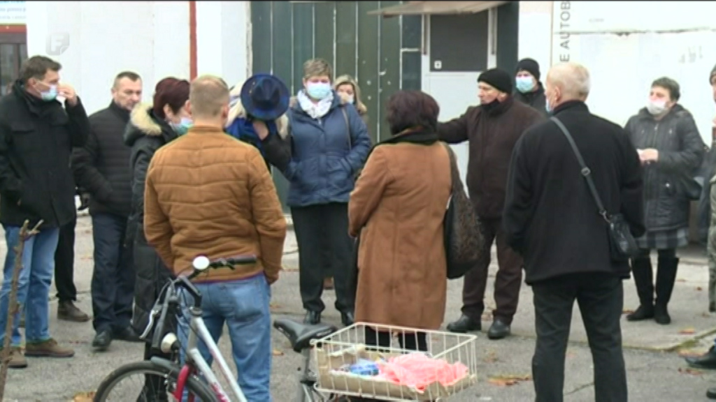 Radnici Zenicatransa godinu bez plaće, sad čekaju uplatu sredstava