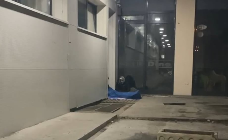 Nekoliko maloljetnih migranata u Tuzli noć će provesti pod otvorenim nebom