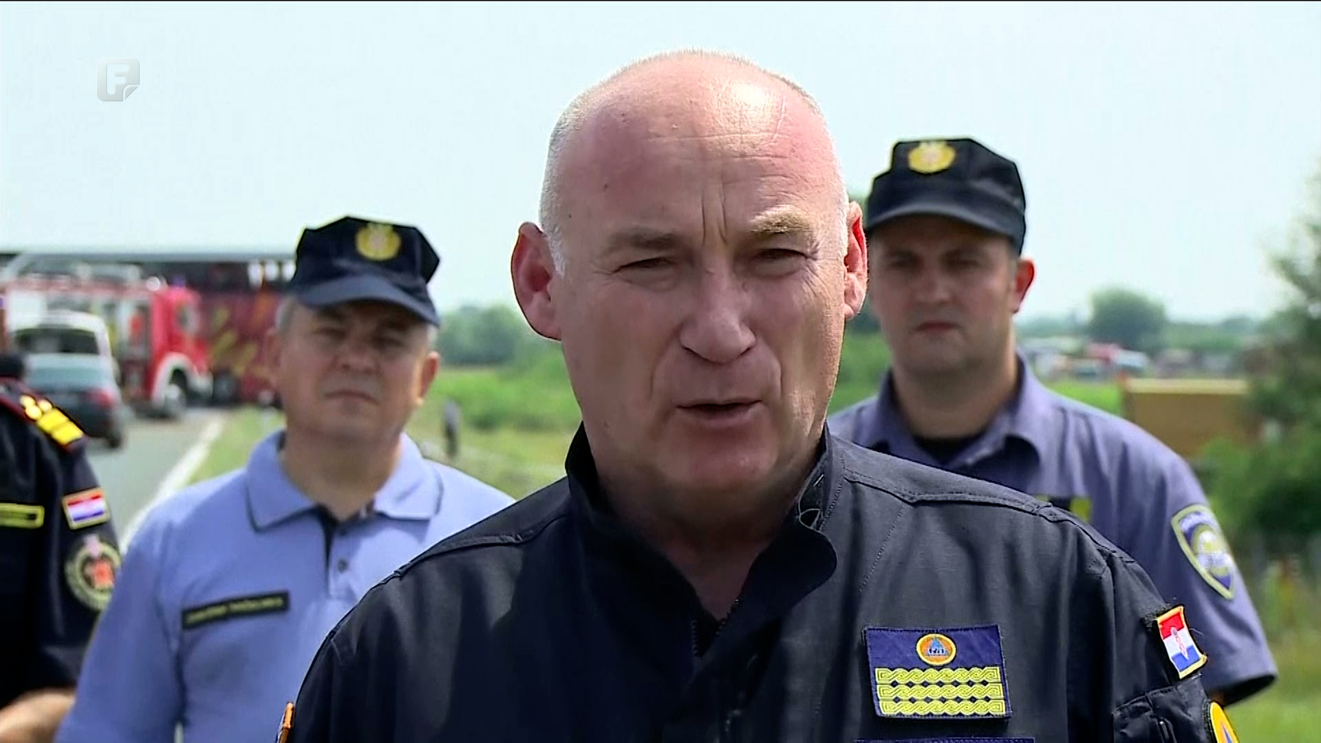 Trut: U nesreći kod Slavonskoga Broda poginulo devet putnika i vozač