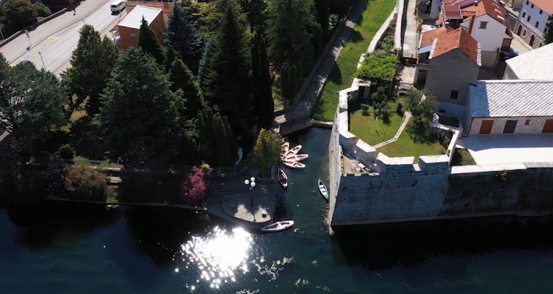 Upoznajte Trebinje ploveći barkama na Trebišnjici