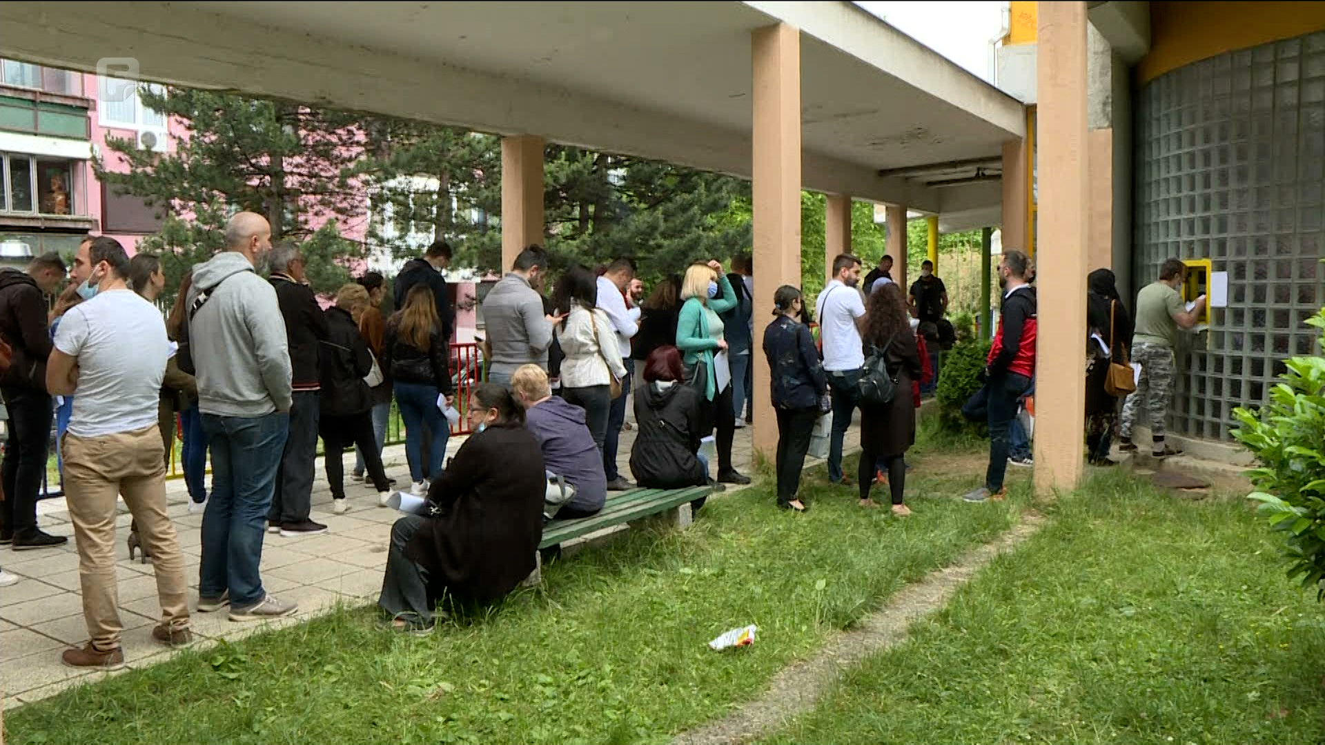 Velike gužve prilikom upisa djece u vrtiće u Sarajevu