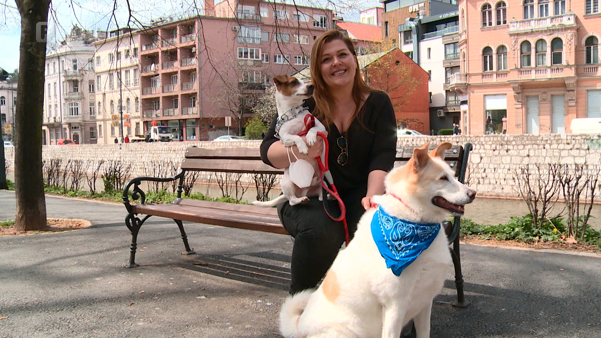 Upoznajte plemenitu Belmu i njenog psa Džeki