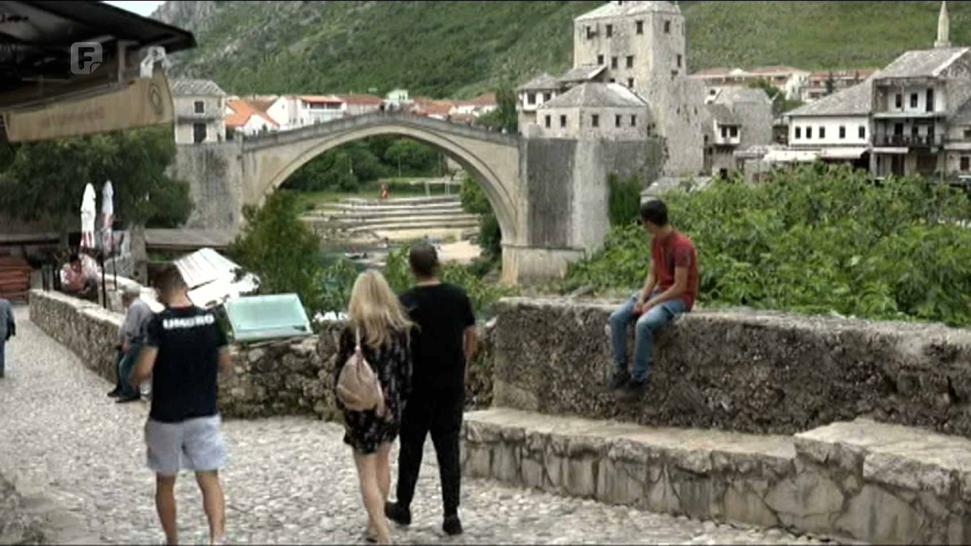 Turisti se vraćaju u Mostar, povoljnije korona-mjere donose optimizam