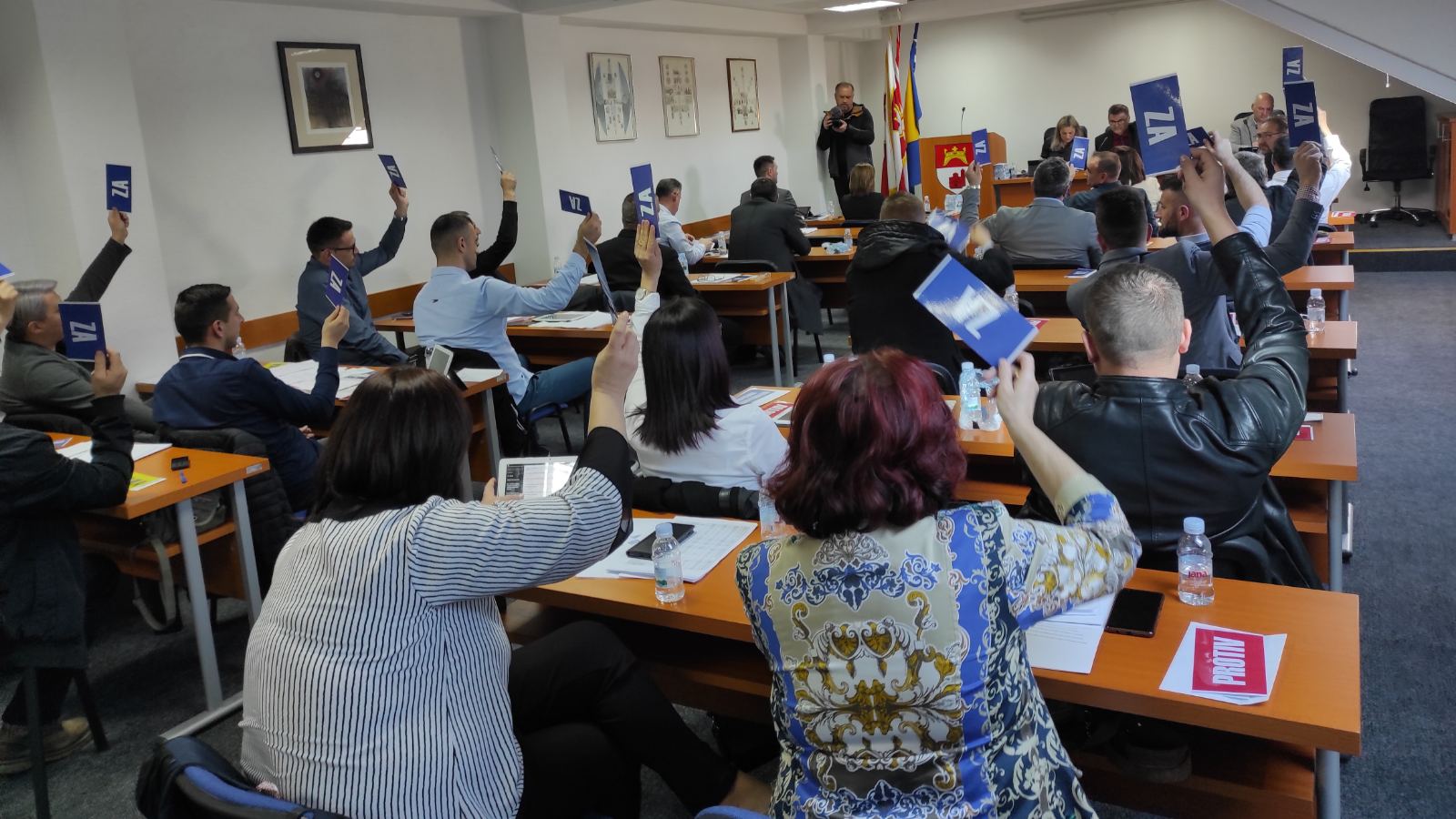 Tomislavgrad: Od 1. travnja za svako novorođeno dijete 800 KM