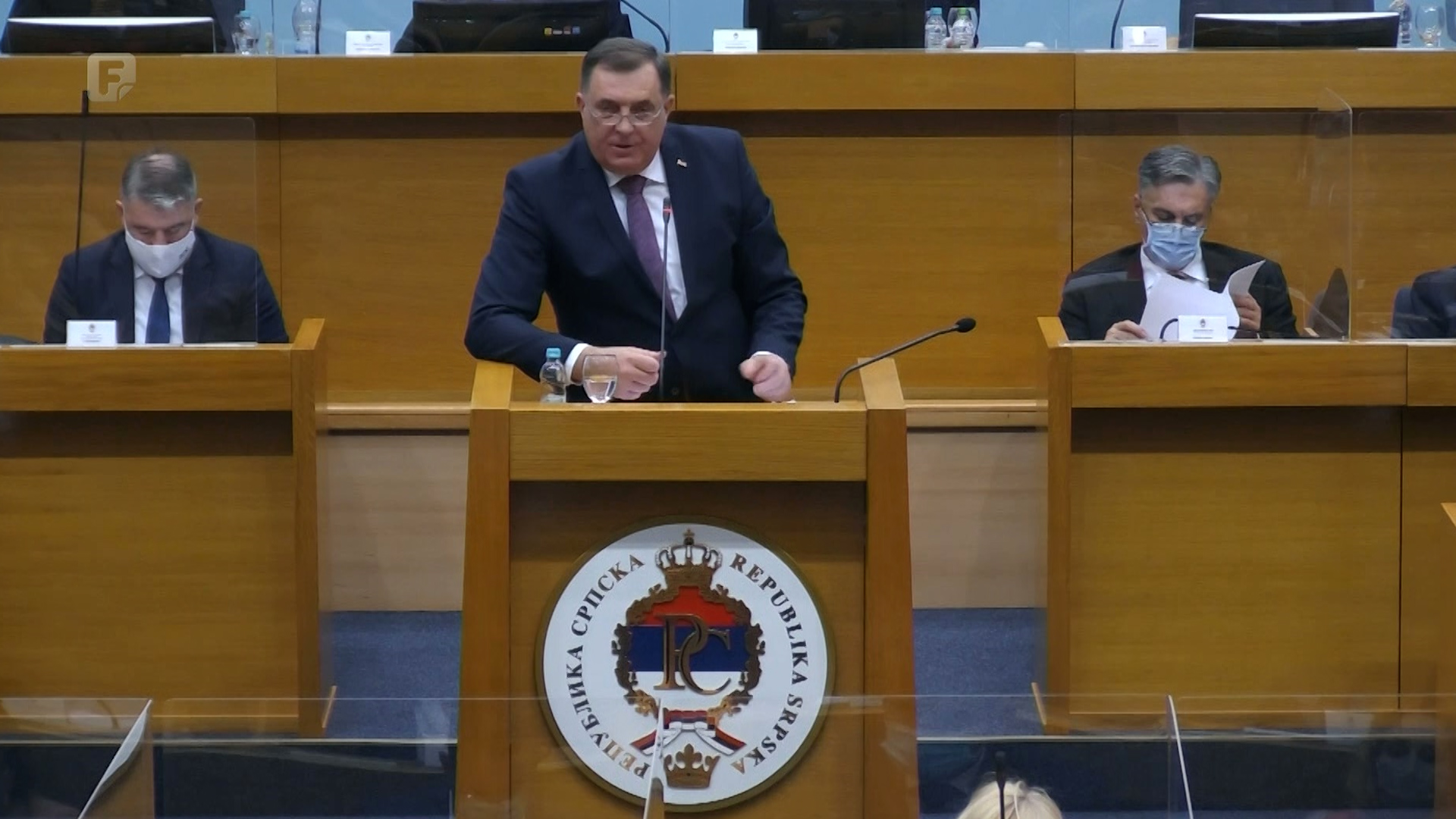 NSRS o visokom predstavniku, opet prijetnje referendumom
