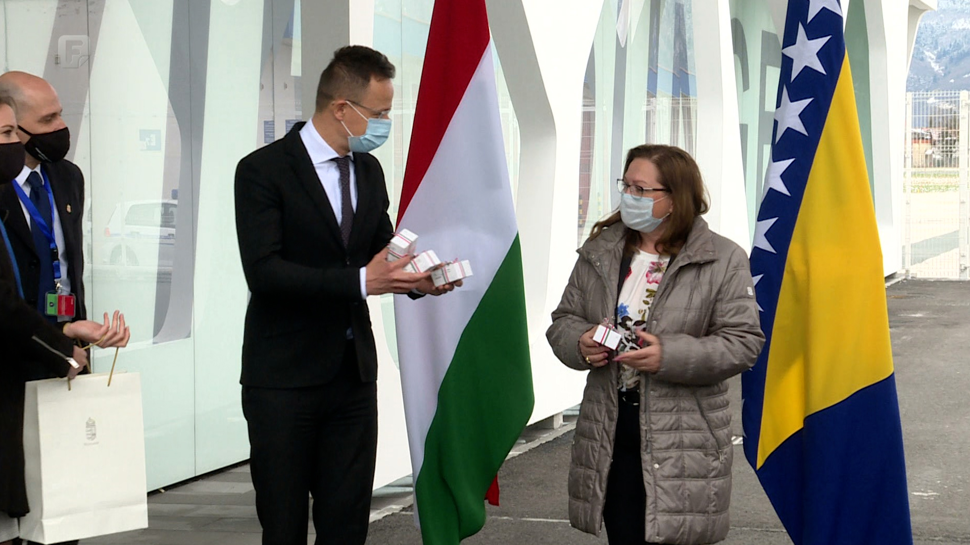 Mađarska donirala PCR testove BiH