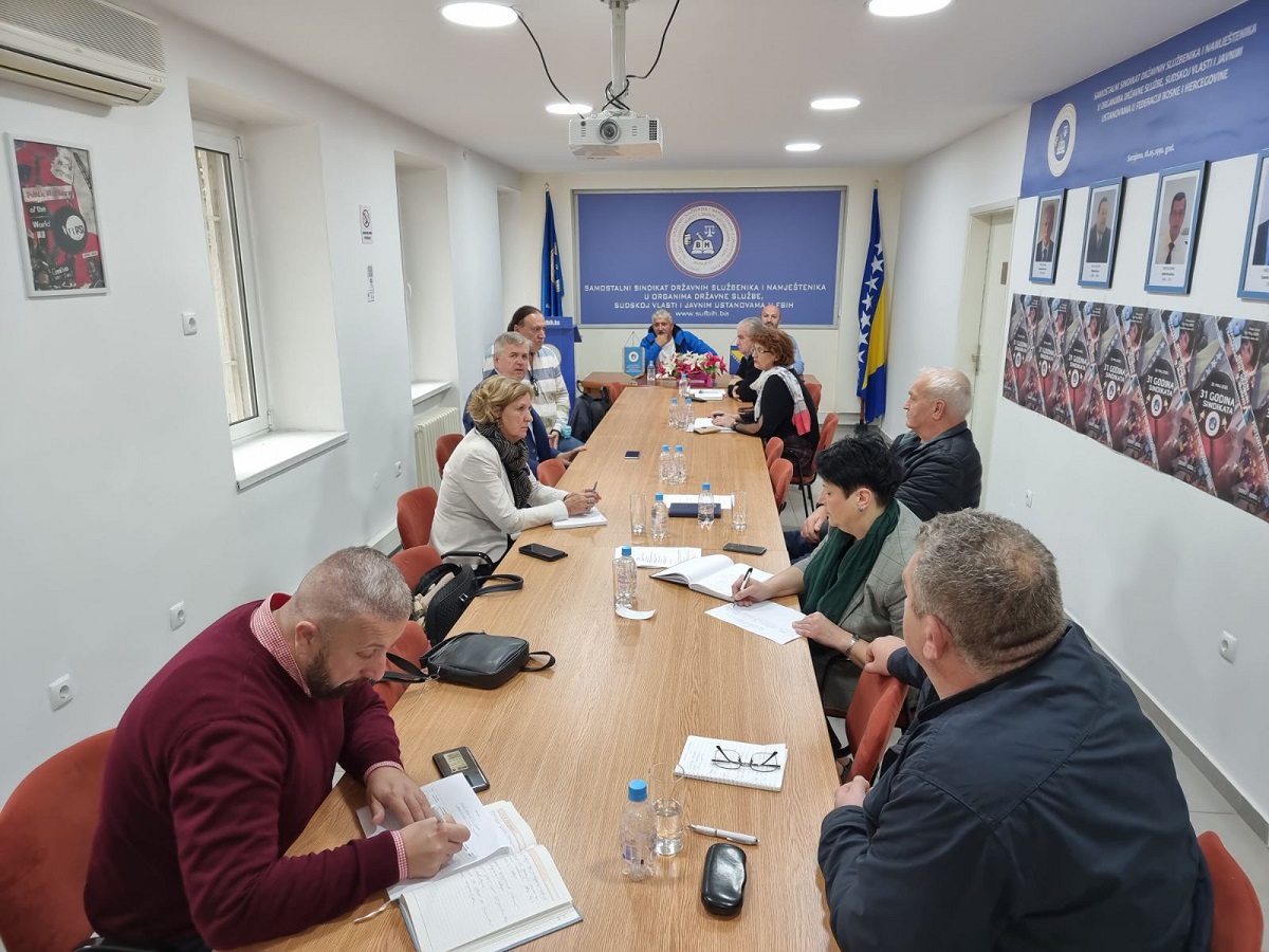 Vlada ne smije  dozvoliti enormno povećanje cijena struje