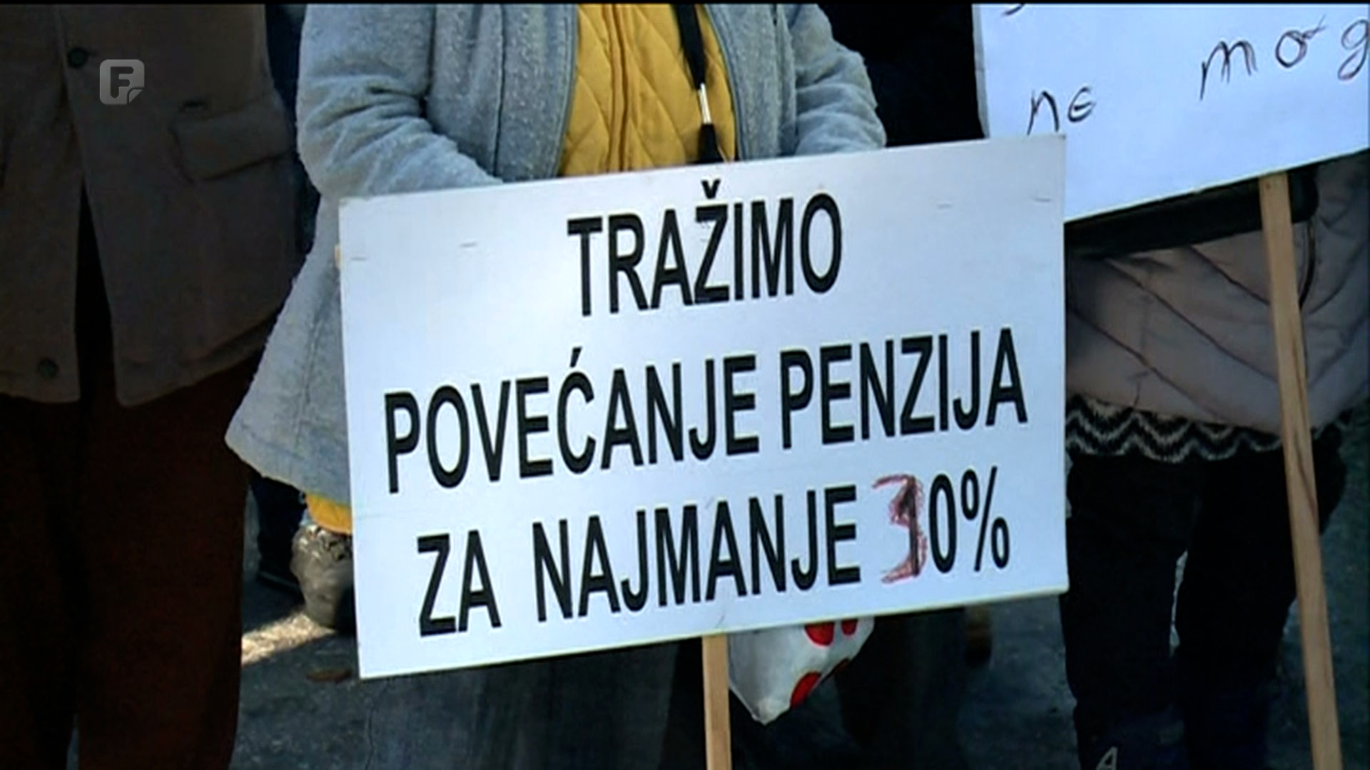 Penzioneri ZDK na protestima, traže povećanje penzija