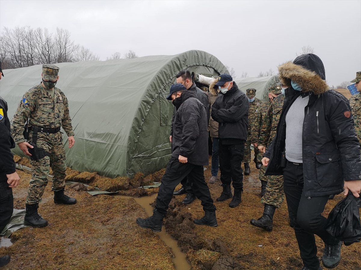 Cikotić: Urgentno riješiti pitanje smještaja migranata