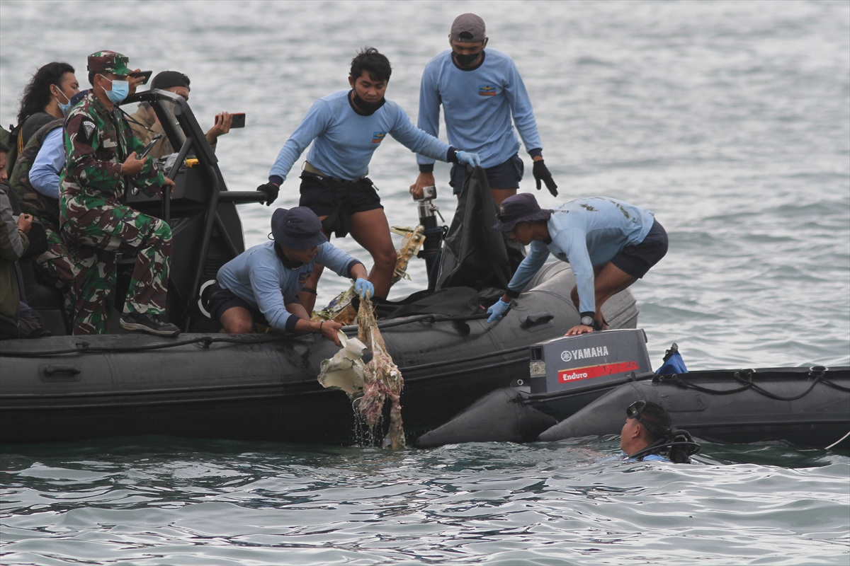 Pronađene olupine i posmrtni ostaci žrtava avionske nesreće