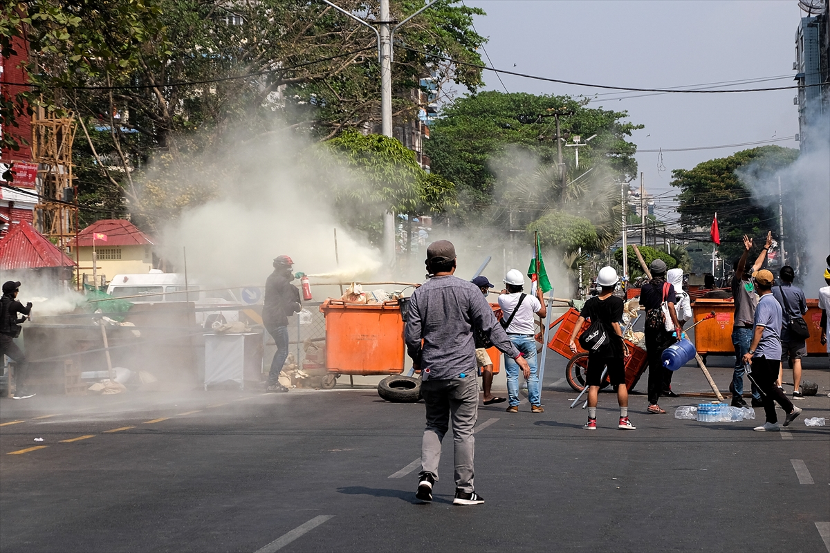 Mijanmarska policija ubila najmanje deset demonstranata