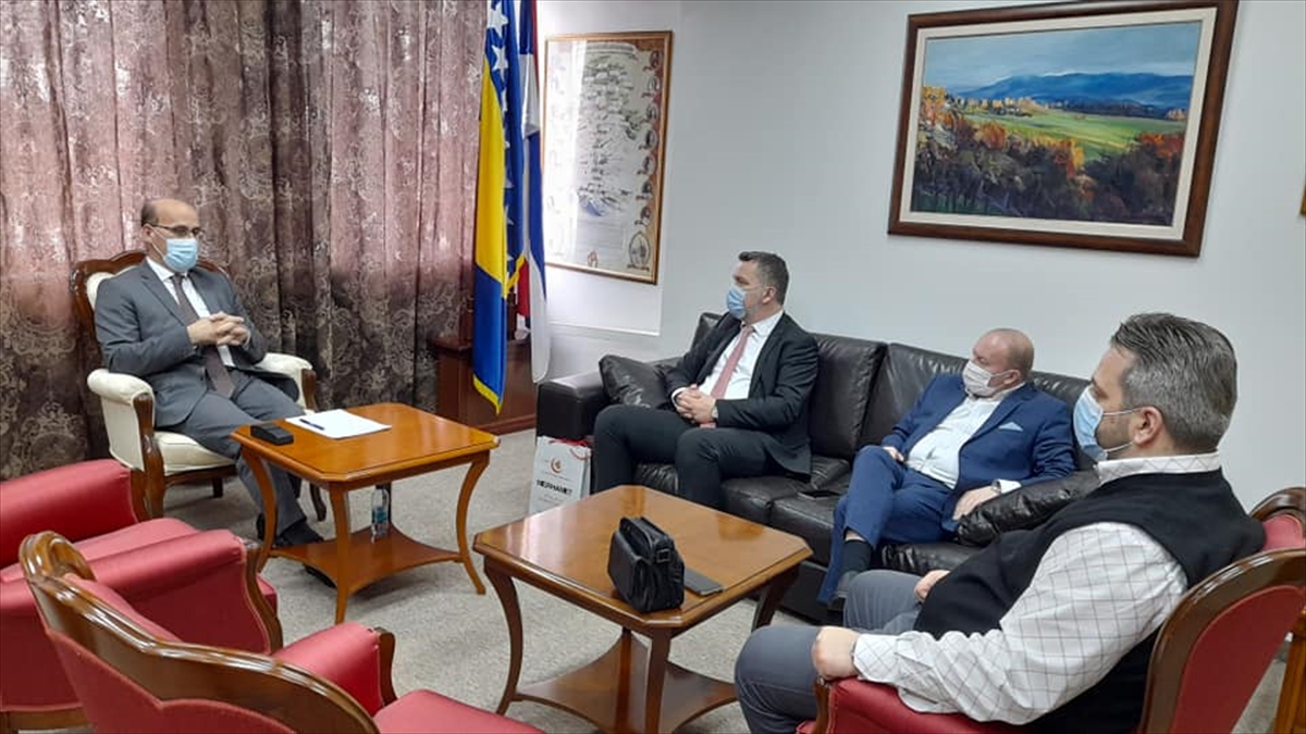 Salkić sa predstavnicima Saveza logoraša i MDD 'Merhamet'