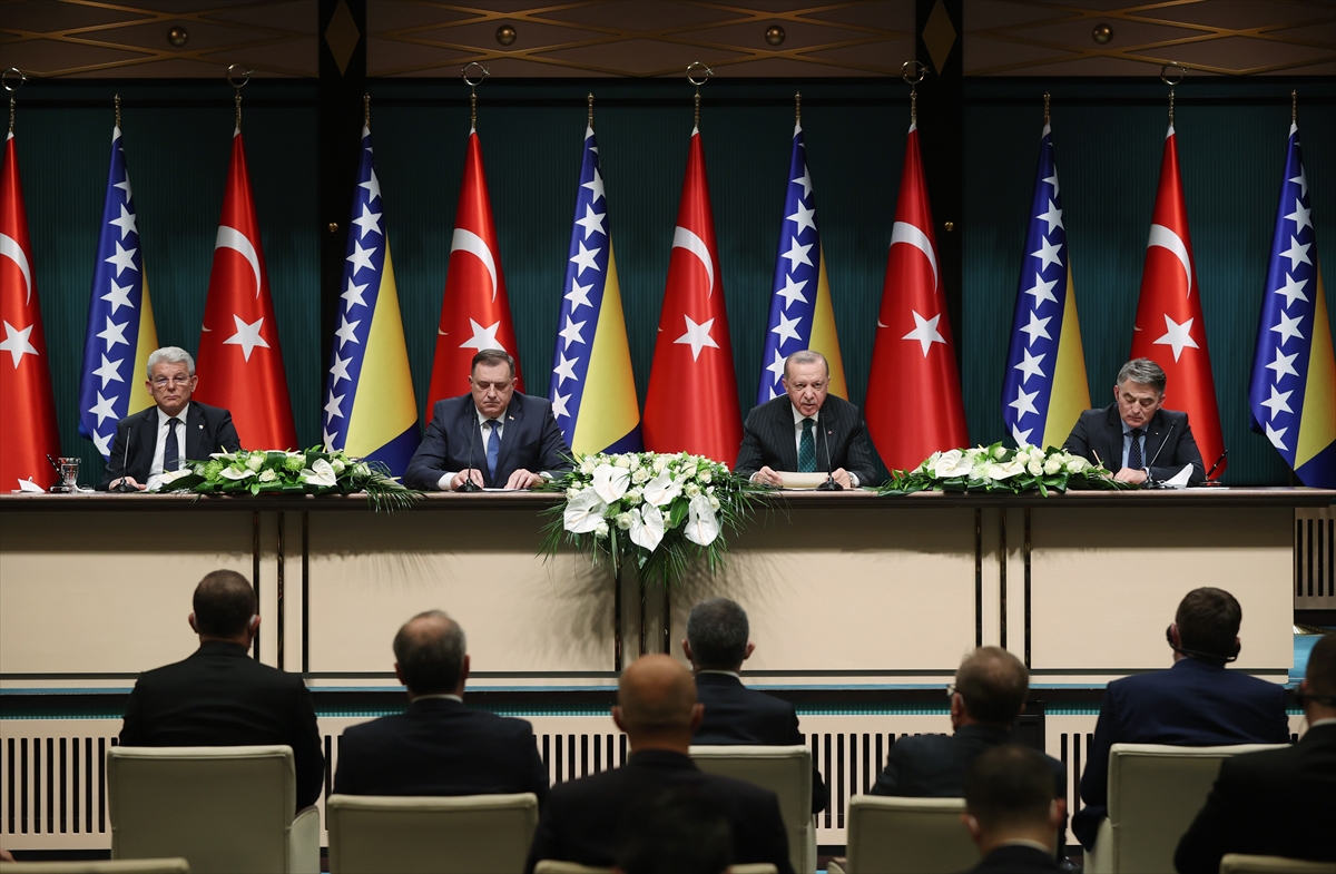 Turska će Bosni i Hercegovini donirati 30.000 vakcina