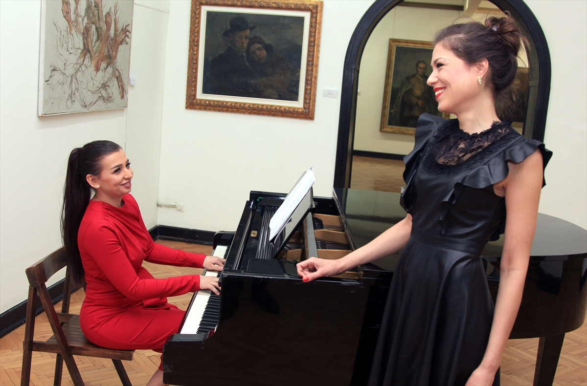 Sopranistica i pijanistica spojile su sevdah i klasičnu muziku