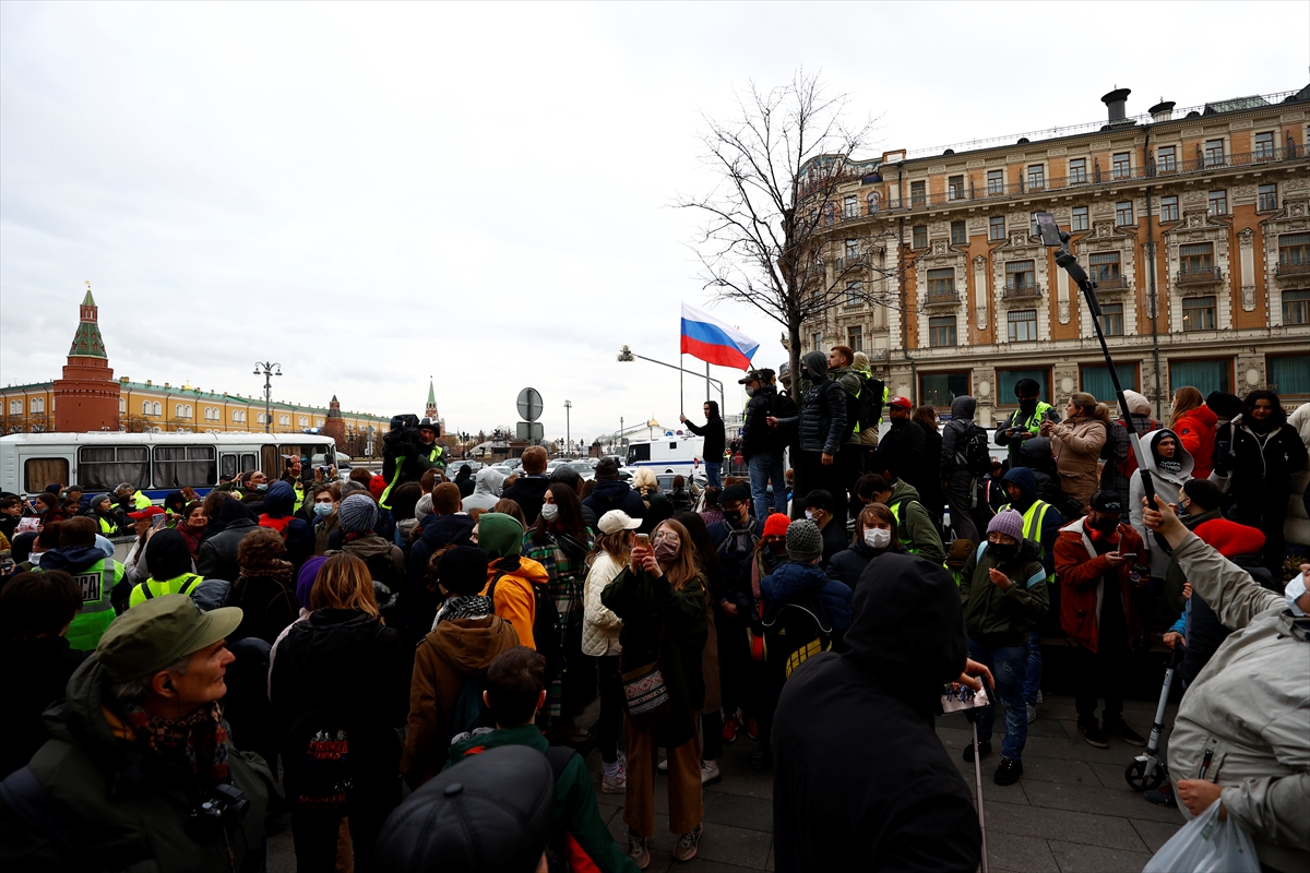 U nekoliko gradova održani protesti u znak podrške opozicionaru Navalnyom