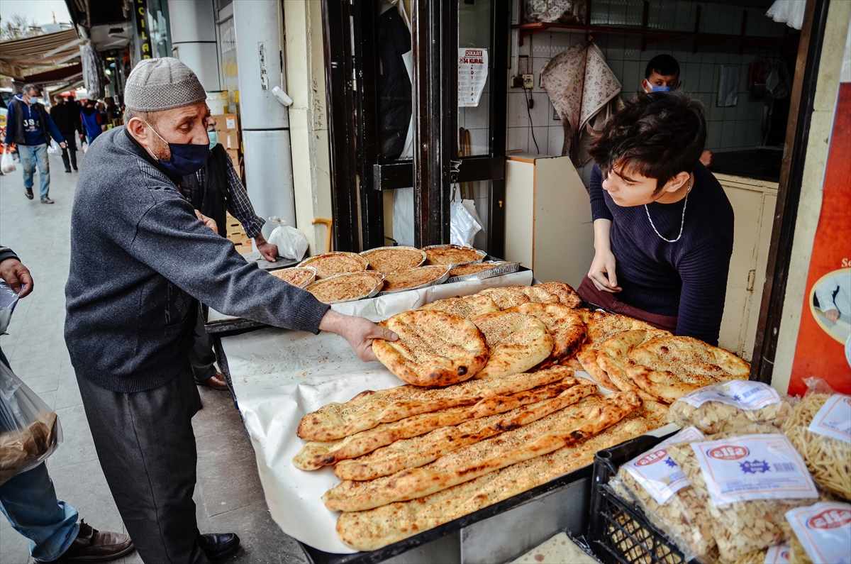 I u Turskoj ramazanski somuni neizostavan dio iftarske sofre