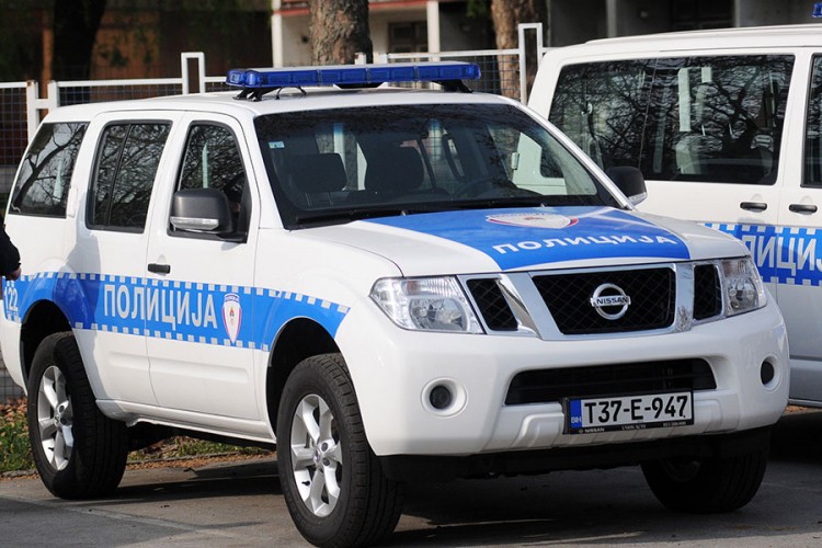 Banjalučanin prevozio pet migranata u golfu