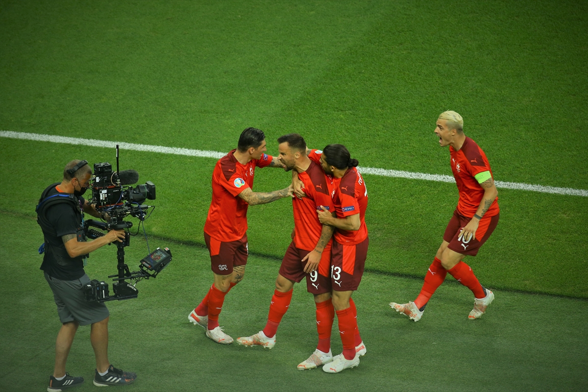 Italija savladala Vels, Švicarska bolja od Turske