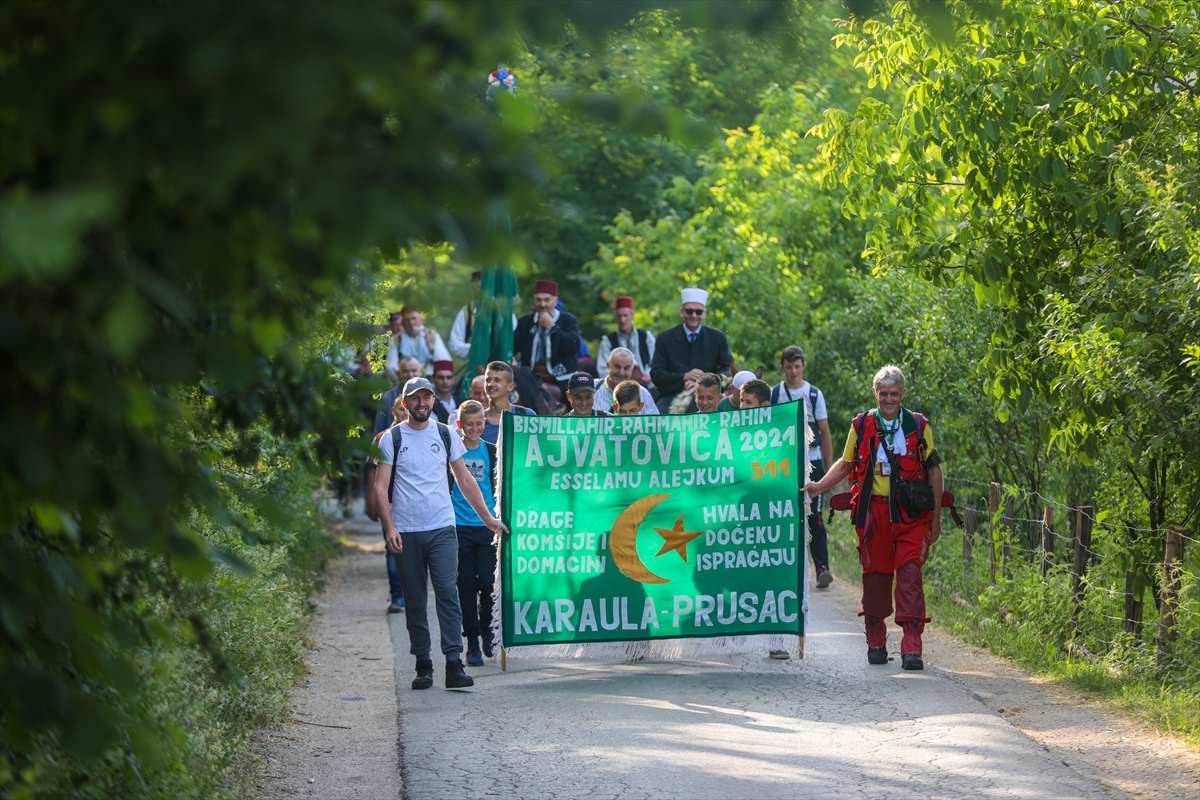 Manifestacija 511. Dani Ajvatovice: Konjanici iz Karaule krenuli ka Pruscu