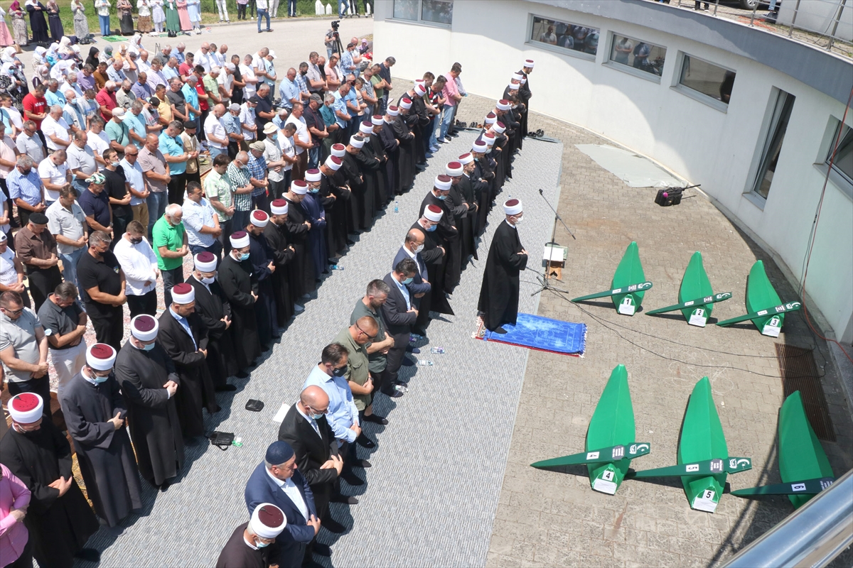 Klanjana 17. kolektivna dženaza žrtvama Vlasenice