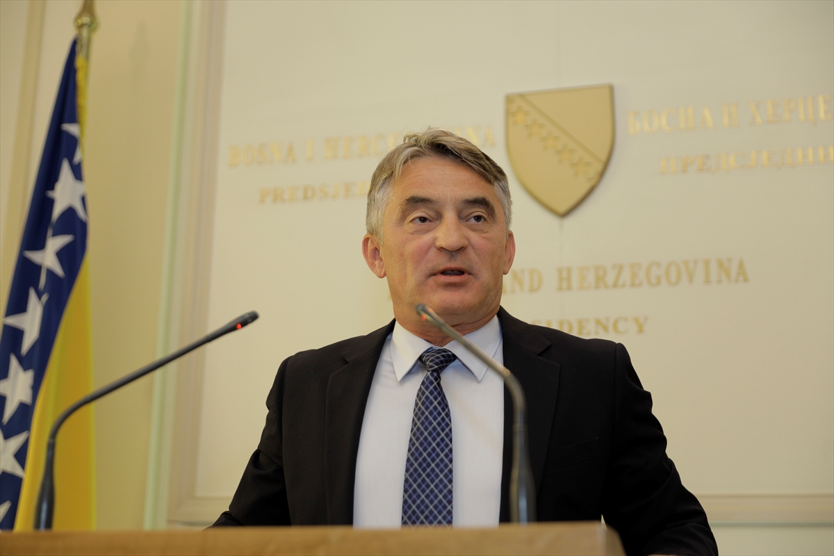 Komšić: HDZ-ovo pristajanje na "smanjivanje" ovlasti Doma naroda je podvala, žele ih ojačati