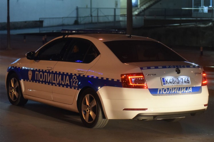 Komšijama pokrala novac i zlato pa uhapšena nakon sat vremena