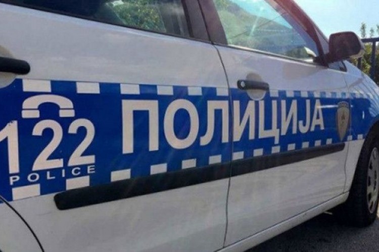 Gradiščanin osumnjičen da je prisvojio pronađenu torbicu sa novcem