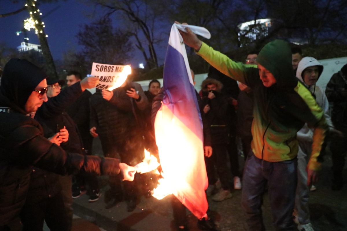 U Tirani održani protesti protiv inicijative 'Otvoreni Balkan'